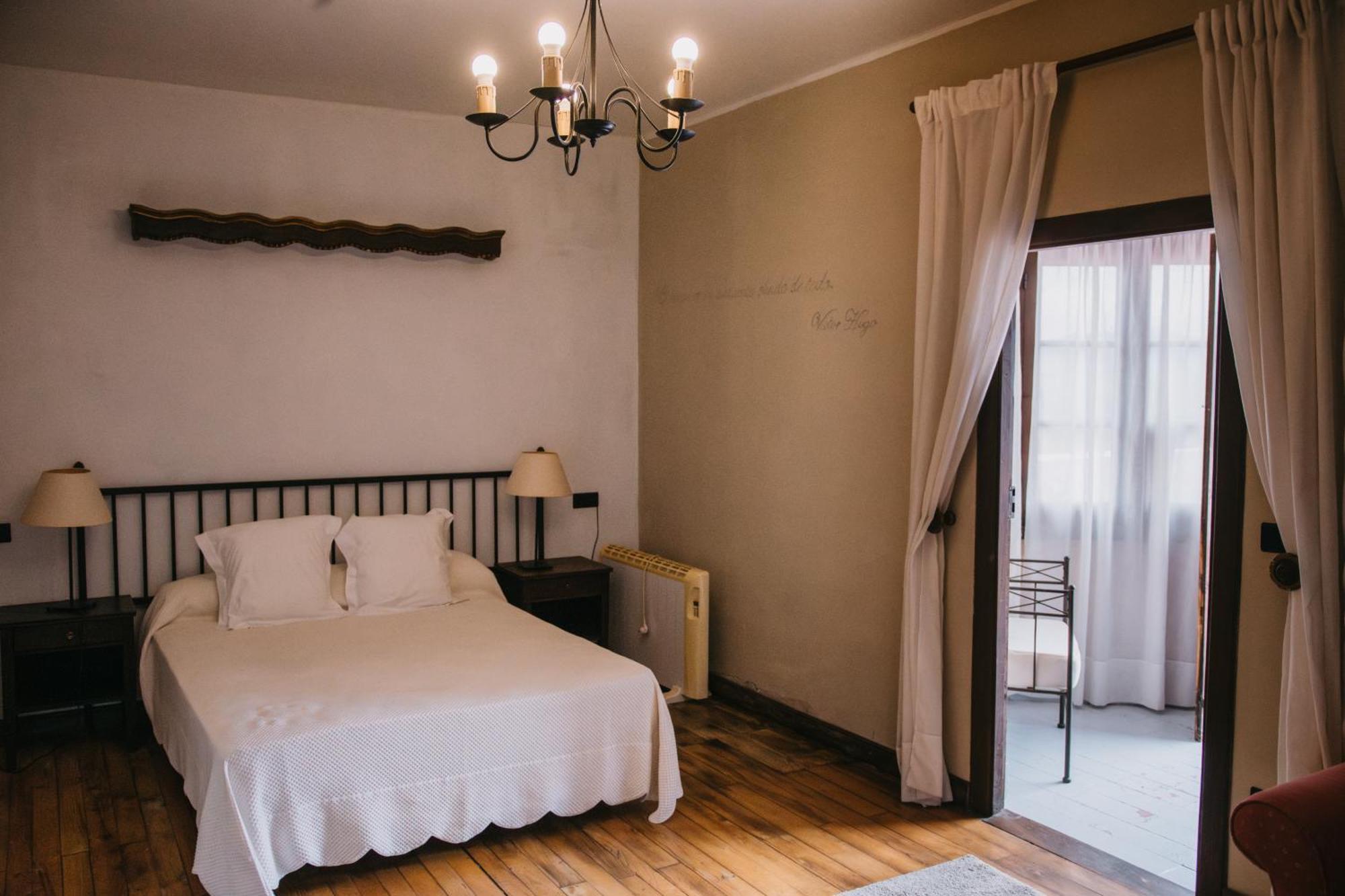 Palacio Conde Toreno Malleza エクステリア 写真